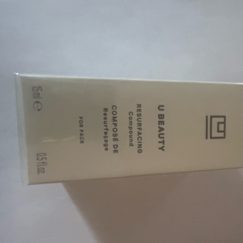 U Beauty - Resurfacing Compound - NWT
